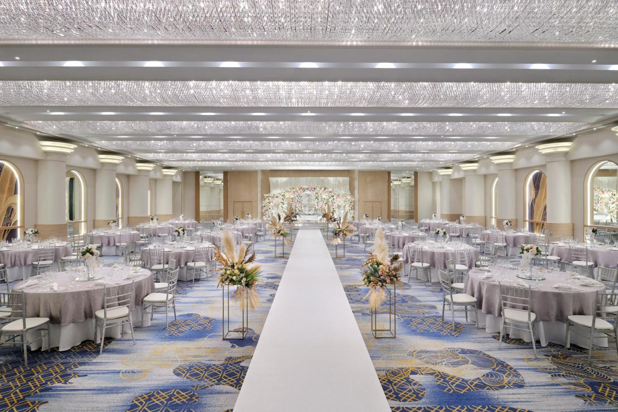 Crowne Plaza Dubai Deira, an IHG Hotel Bagian luar foto The Grand Ballroom